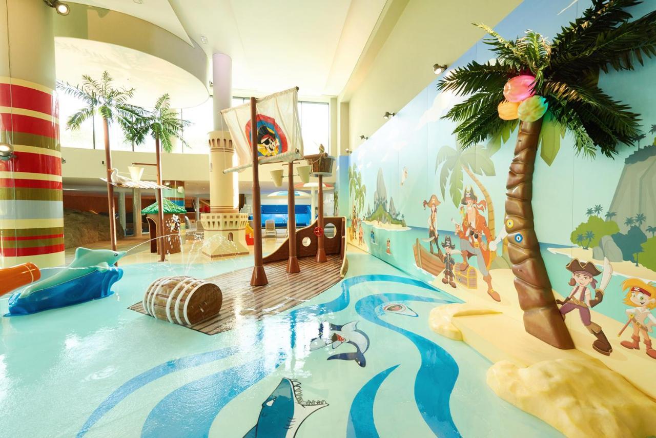 Vacationclub - Baltic Park Fort Apartament F.409 シフィノウイシチェ エクステリア 写真